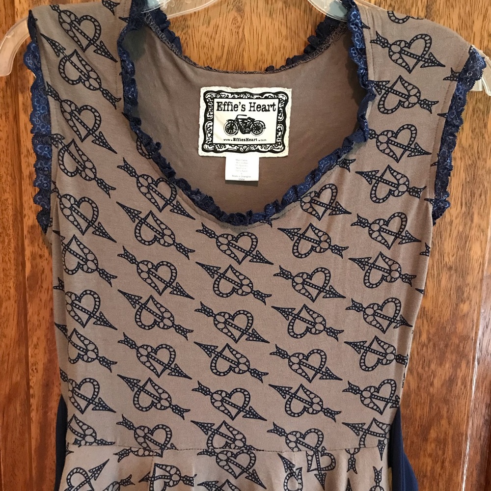Effie’s Heart small retro style dress